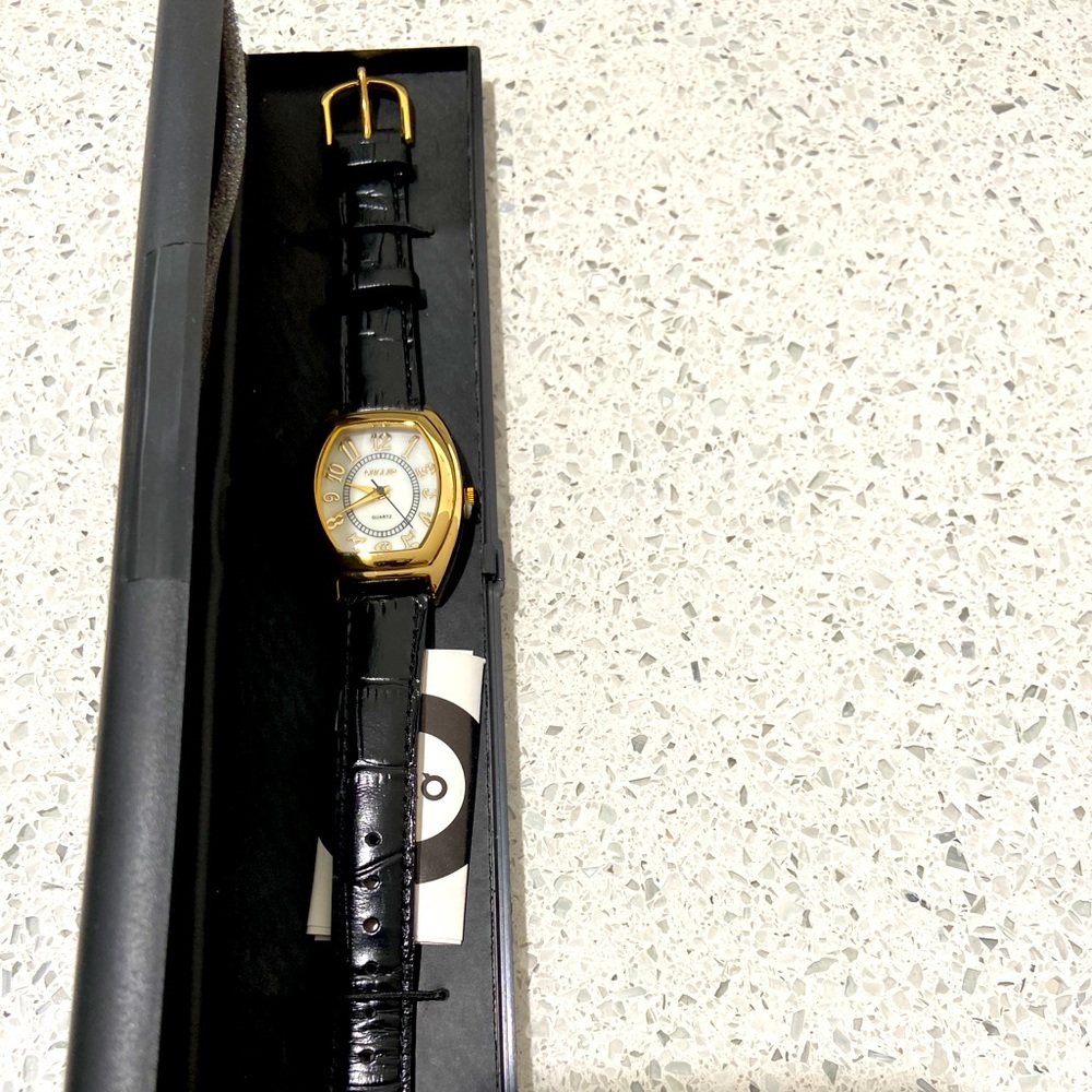 New women watch